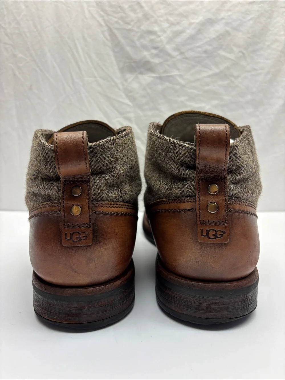 UGG Men's Brown Leather & Tweed Chukka Boots, SZ 14, box 23
